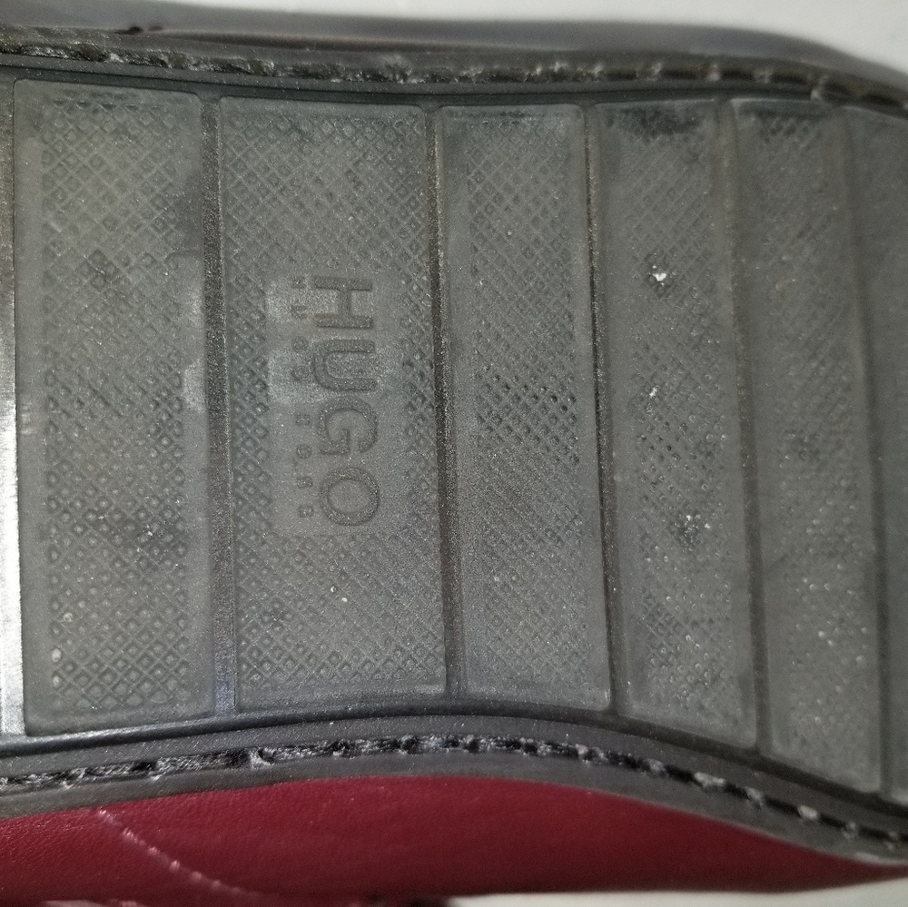 *PRE LOVED* Hugo Boss Leather Dandy Moccasins - Picture 4 of 8